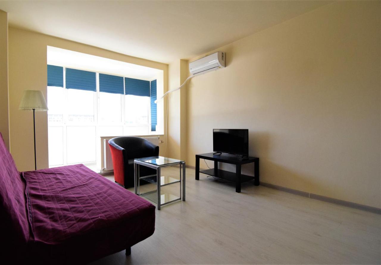 Gara De Nord - Resedinta Lui Calin Apartment Bucharest Exterior photo